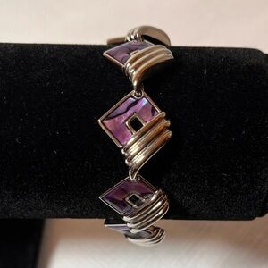 Vintage BUTLER bracelet
Stamped
Purple Blue & Silver
